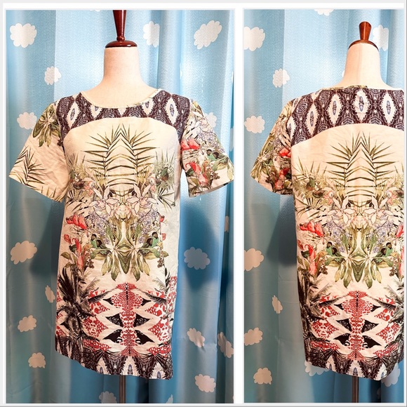 Botanical lightweight canvas top. - Picture 2 of 5